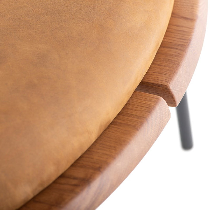 Kink Occasional Chair | Lounge Chair | Derrick Details