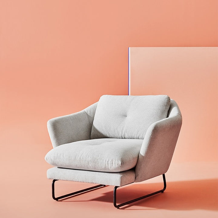 Frankie Lounge Chair | Lounge Chair | Derrick Details