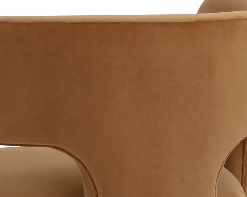 Isidore Lounge Chair | Lounge Chair | Derrick Details