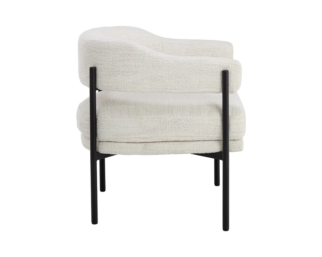 Lola Lounge Chair | Lounge Chair | Derrick Details