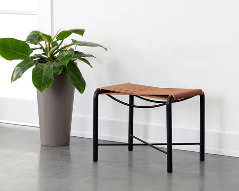 Riz Stool | Dining Stool | Derrick Details