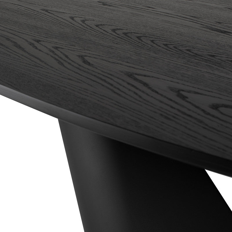 Oblo Dining Table