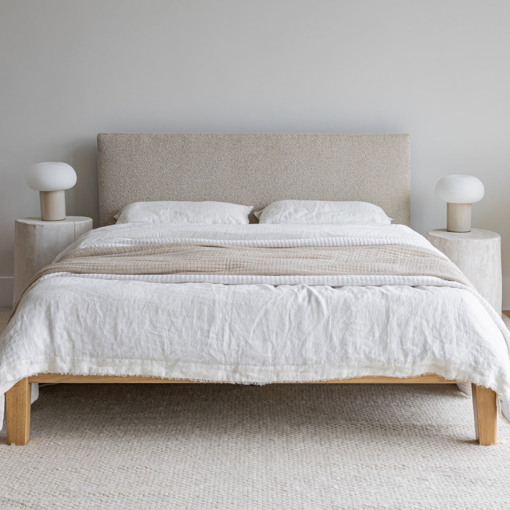 Luna Bed | Queen | Bed | Derrick Details
