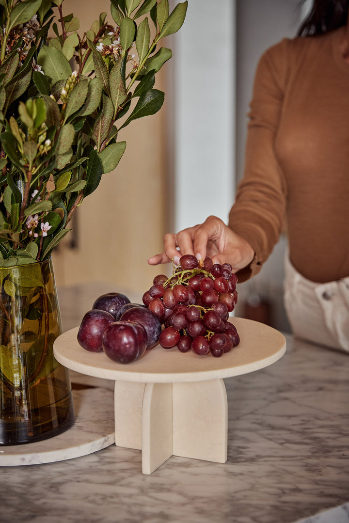 Flow Cake Stand | Marshmallow