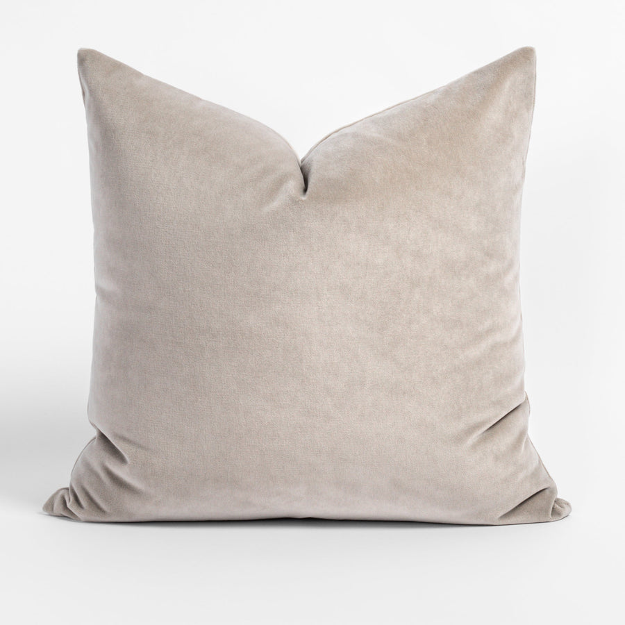Mason Velvet Pillow | Pillow | Derrick Details