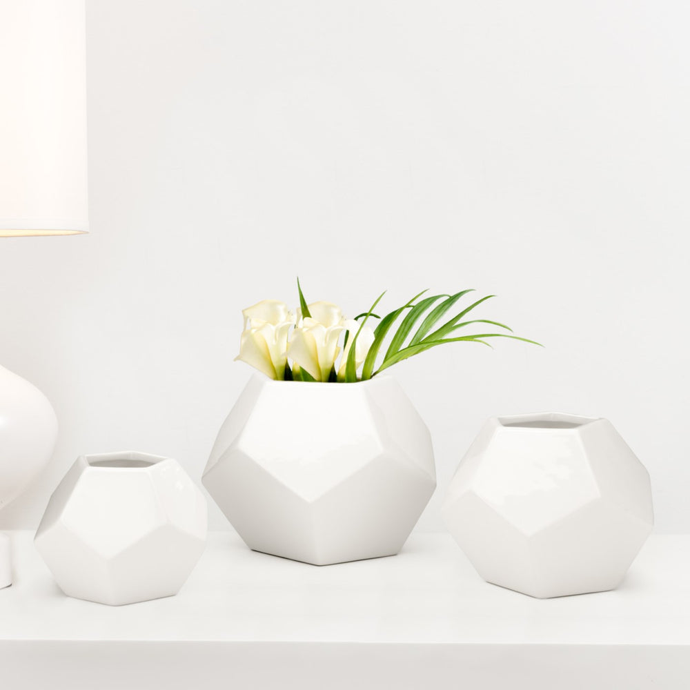 Orion Vase | Vases | Derrick Details