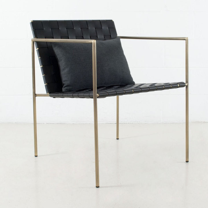 Soho Lounge Chair | Lounge Chair | Derrick Details